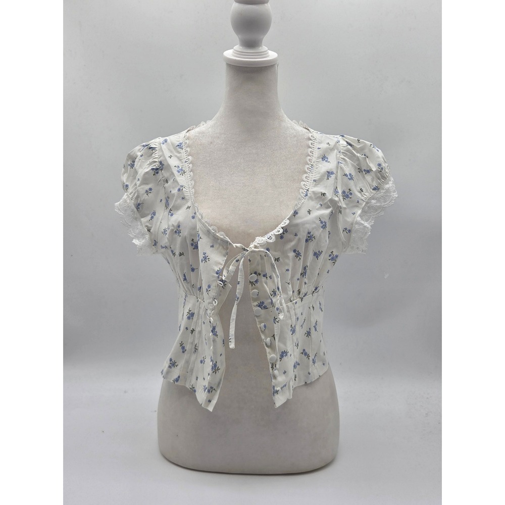 Mine Women's L Blue Floral Lace Trim Tie Front Blouse NWT 101-439